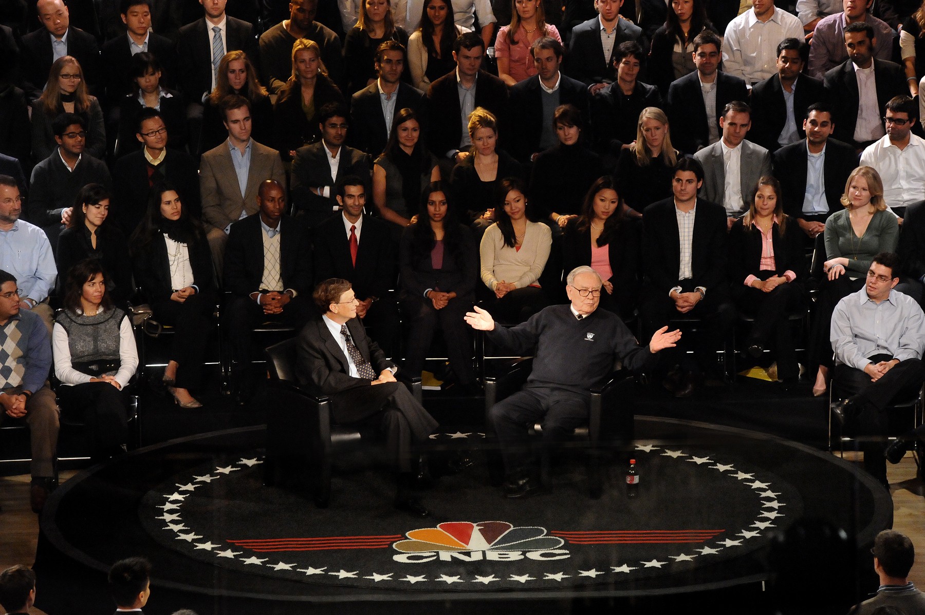 Bill Gates & Warren Buffett presenting as part of a panel at the World Leaders Forum