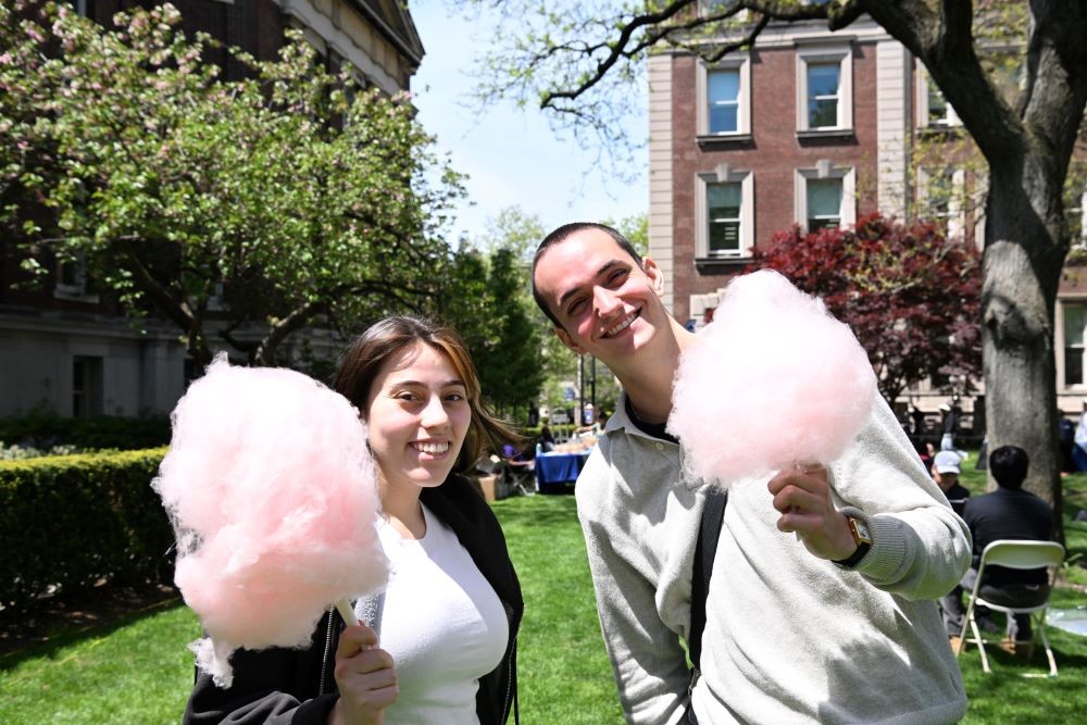 People cotton candy