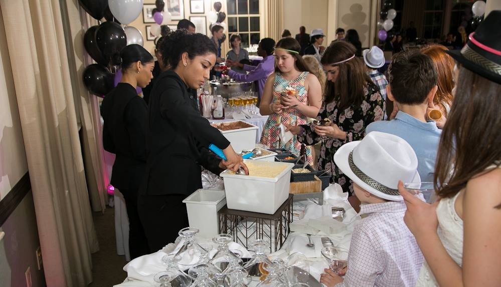 Kids celebrate a birthday event 