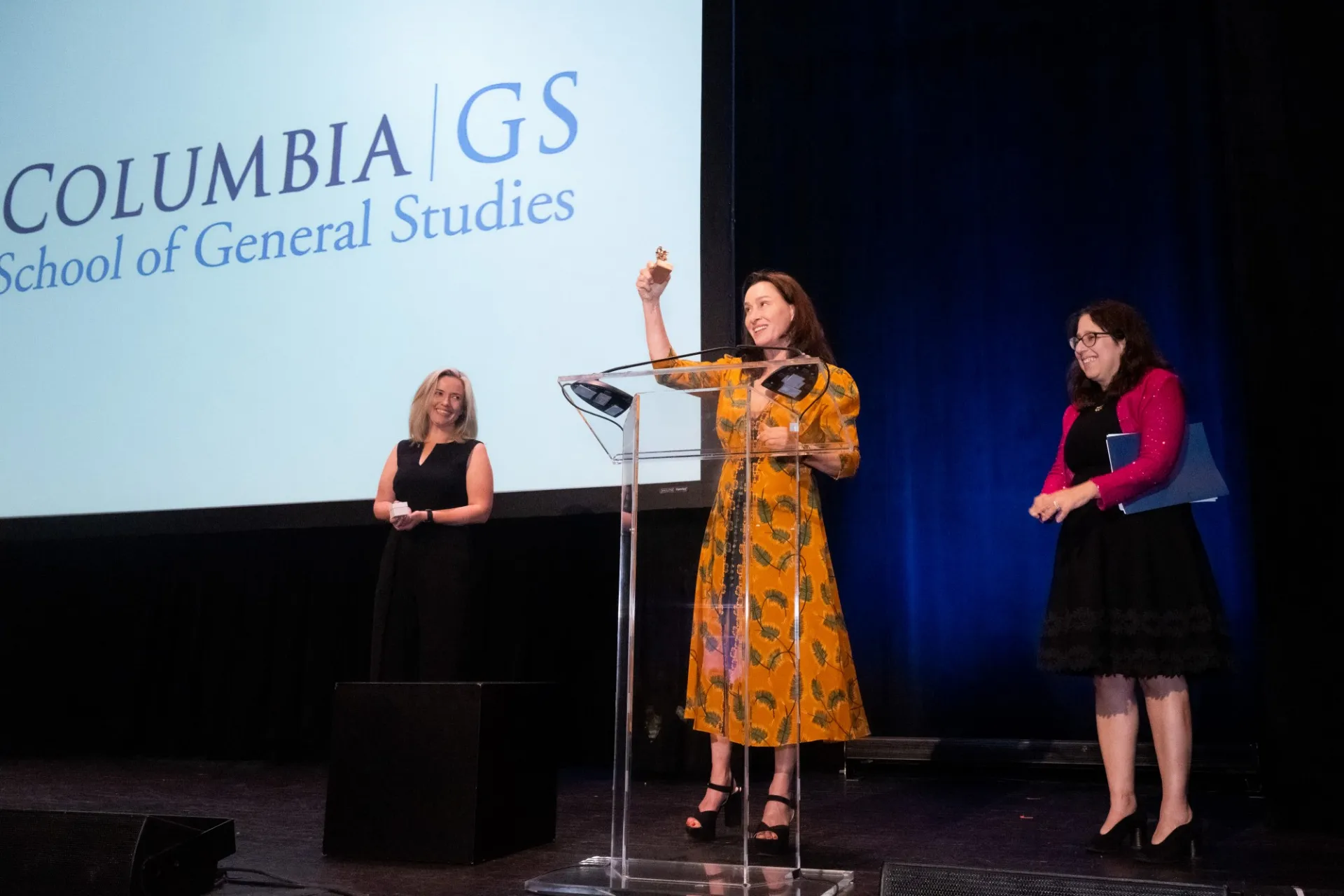 Allison Fillmore ‘97GS accepts her award
