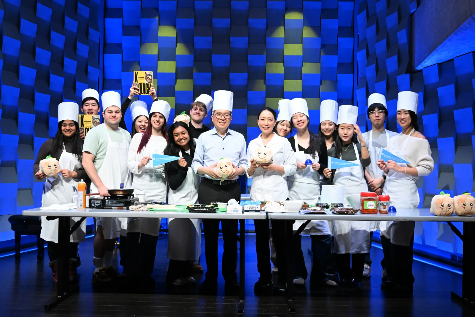 Group photo with students and Chef Joo in Wang Pavilion